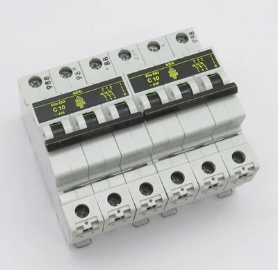 2x Sicherungsautomat AEG Elfa E83 Leitungsschutzschalter C10 10A 6kA 3-polig - Bild 1 von 4