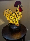Vintage Tiffany Style Stained Glass Rooster Lamp – Farmhouse