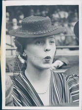 1941 Photo Press Flora Wright London England Daughter General Cleveland OH