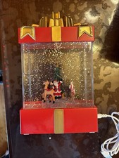 LED Illuminated Christmas Snow Globe Present Gift Box Santa & Reindeer Decor