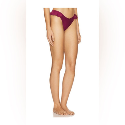 NWT TULAROSA Dova Bottom