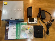 NIKON Coolpix S1 2.5" LCD 3x Optical Zoom 5.1MP Digital Camera Silver  Charger