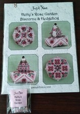 JUST NAN HETTYS ROSE GARDEN BISCORNU & HEDGEH...