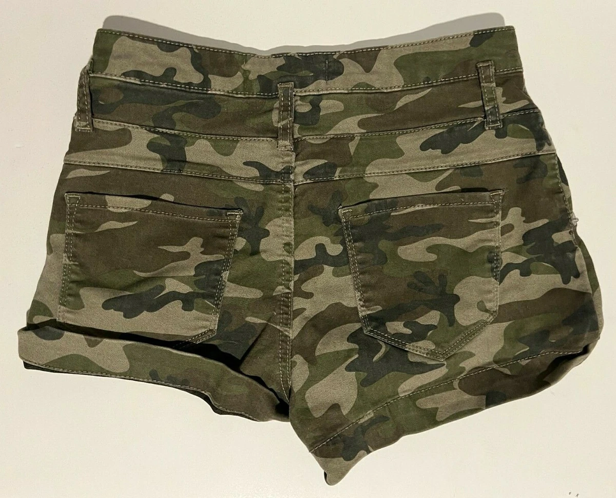 High rise 2025 camo shorts