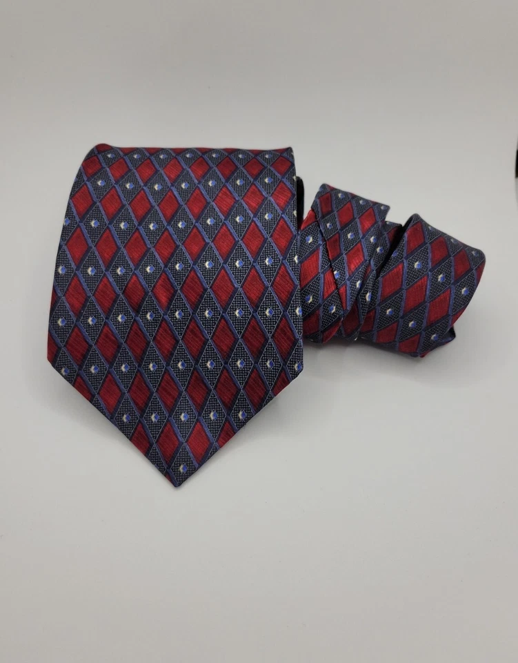 Corbata Dockers roja y azul marino 100 % seda geométrica diamante 58" x 4" Dupont Teflón Foto 3 de 4