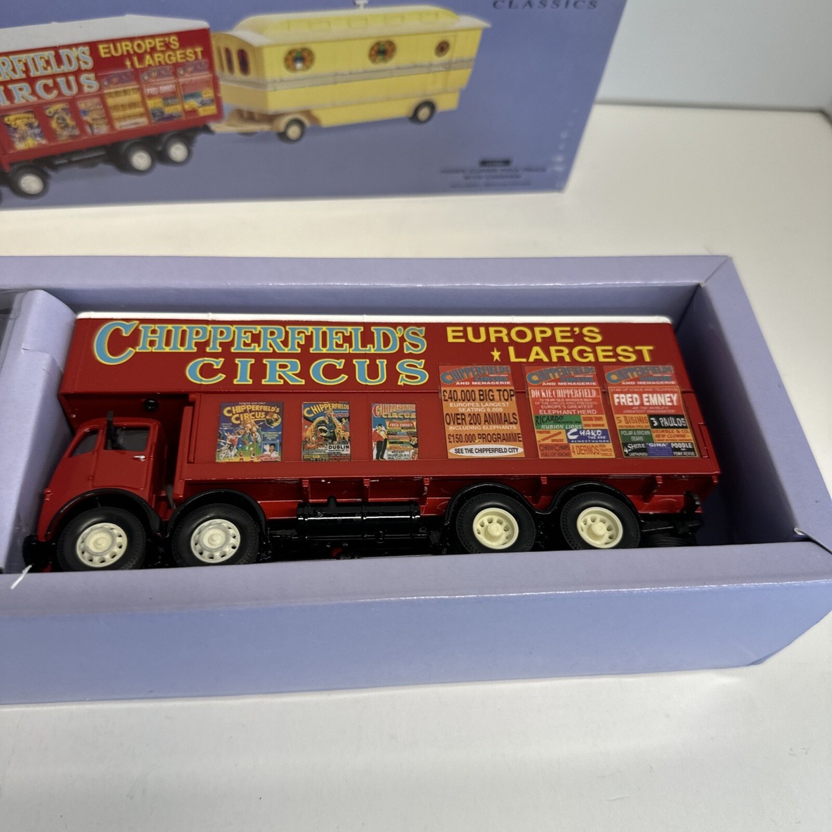 Corgi: A collection of Corgi Chipperfields Circus Vehicles to include