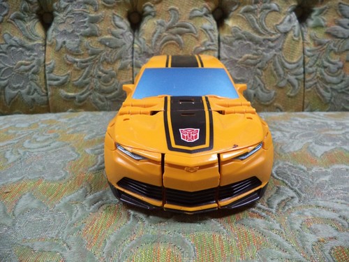 Transformers Age Of Extinction Deluxe Bumblebee No Accessories - Picture 2 of 8