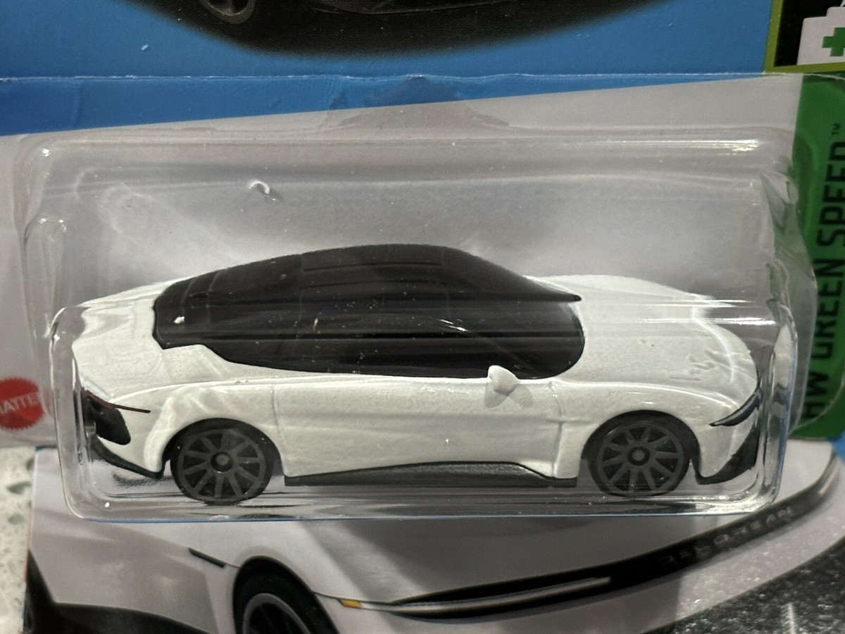 Hot Wheels DeLorean Alpha5 2024 - Édition Limitée Green Speed - 1:64 - Neuve