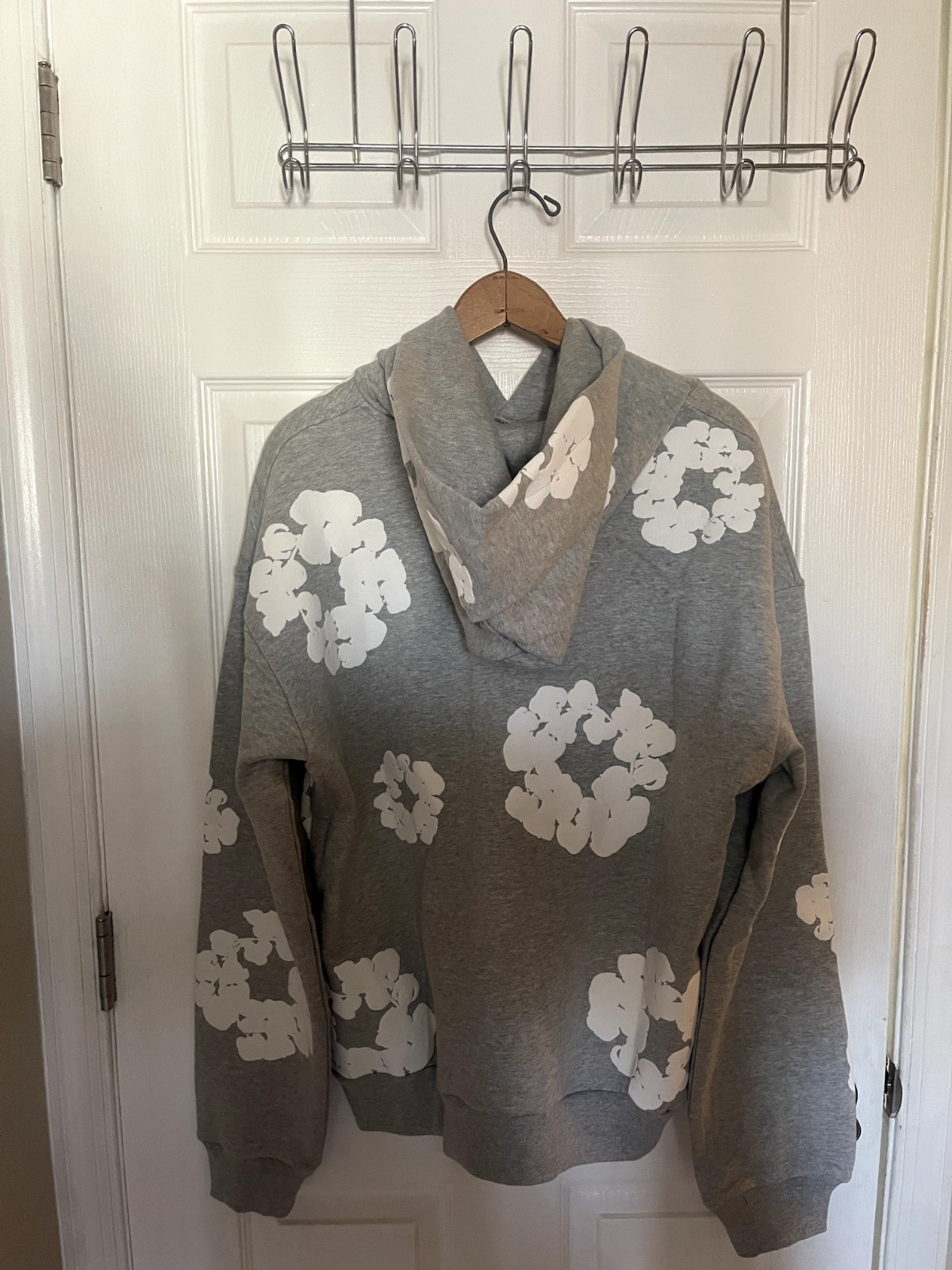 Denim Tears The Cotton Wreath Hoodie Grey Size Medium  (100% AUTHENTIC )