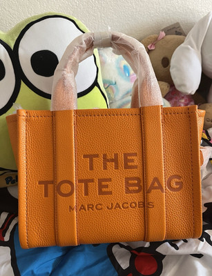 Marc Jacobs Leather The Tote Bag Scorched (SMALL)
