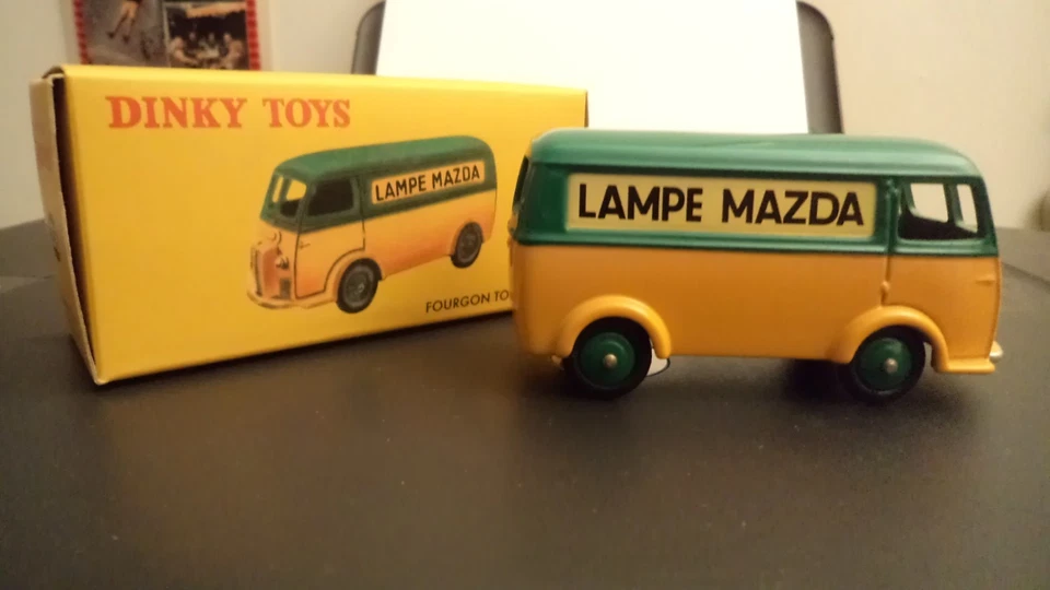FOURGON MINIATURE PEUGEOT TOLE MAZDA DINKY TOYS - Photo 3/4