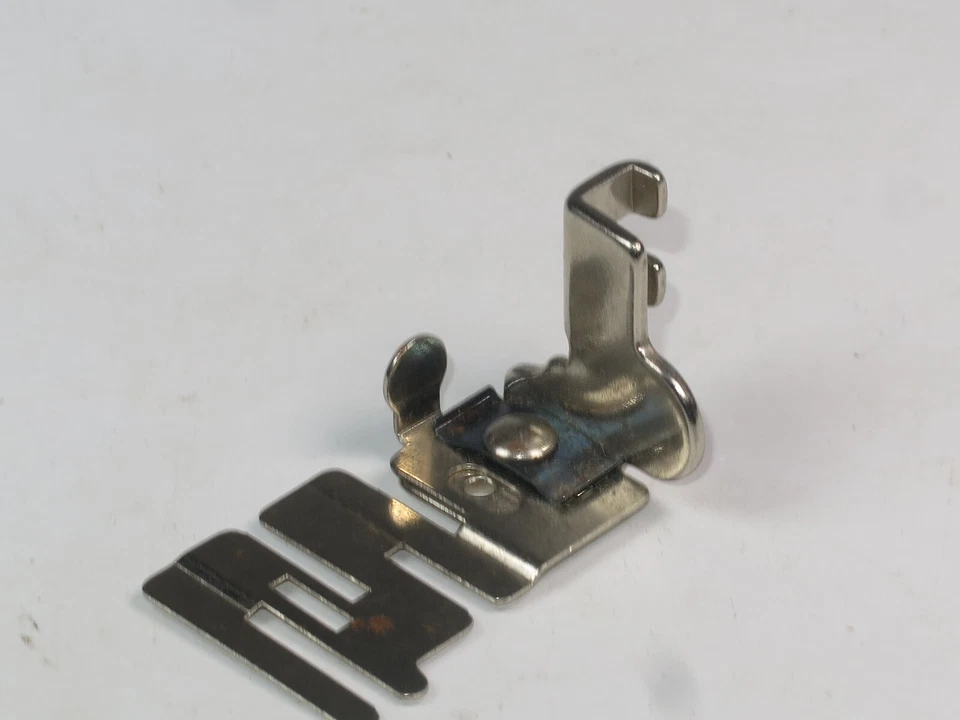 Accesorios De Máquina De Coser SINGER SIMANCO Vintage Sin Usar Selección Elegir - Imagen 3 de 4