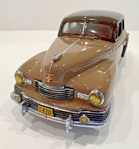 1947 Nash Ambassador Sedan NOS 1:43 Model Car VL-12A by Victory Models- France