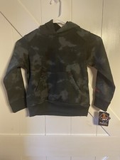 Spalding Boys Fleece Pullover and Shorts Set 2-Piece Gray/Black Camo. NWT