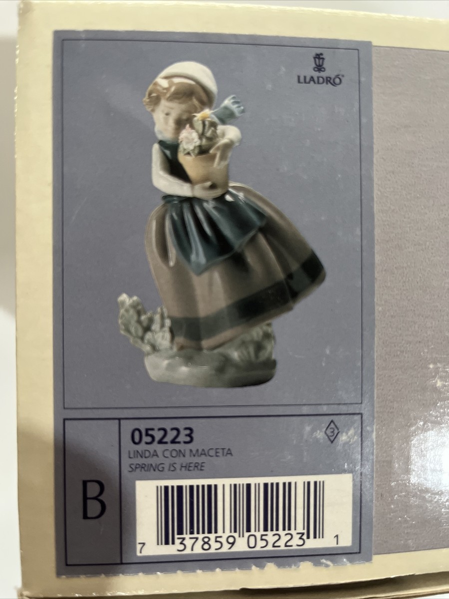 LLADRO FIGURINE #05223 