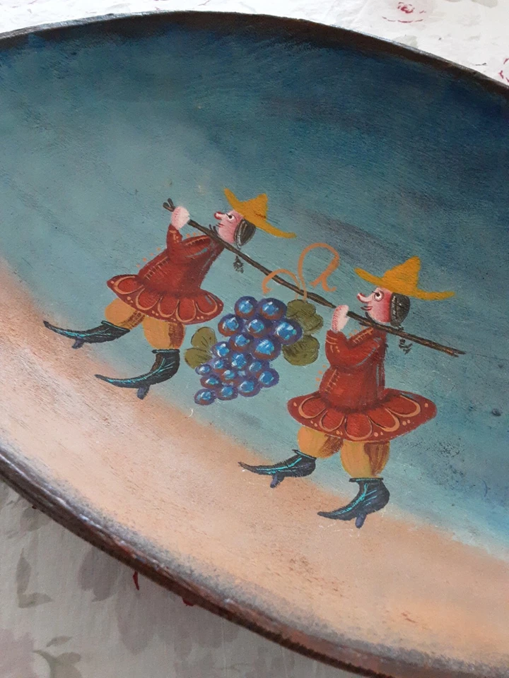 Carved Wooden Hand Painted Bowl Rustic Design Oval Folk Art Harvest 16" Red - Image 2 of 4