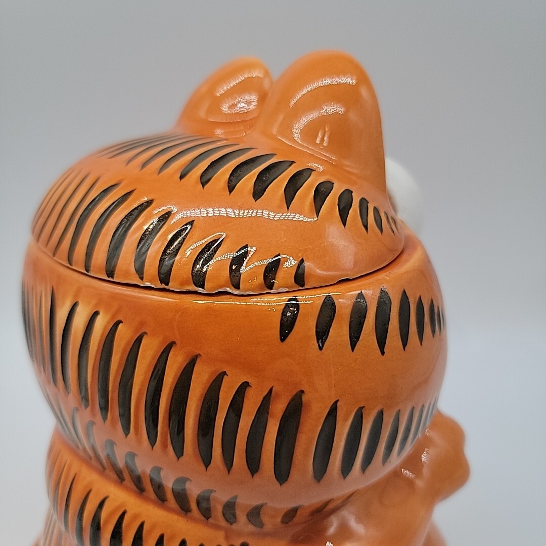 CHIPPED - Vintage 1981 GARFIELD Enesco Ceramic Cookie Jar
