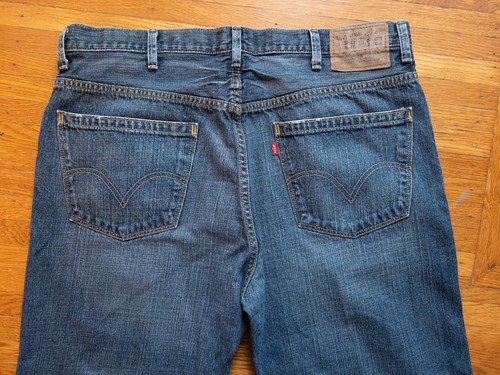 Levis 559 Relaxed Fit Jeans measured 40x30 (hemmed) Perfect Summer Camping Jeans - Picture 7 of 10