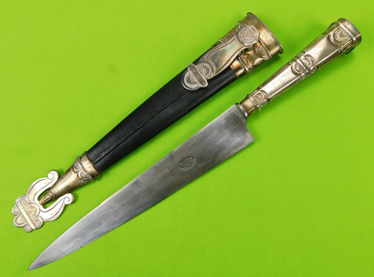 Gaucho Knife In Collectible Vintage Custom & Handmade Fixed Blade