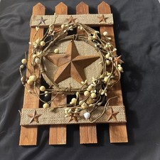 Farmhouse Wooden Fence Wall Decor