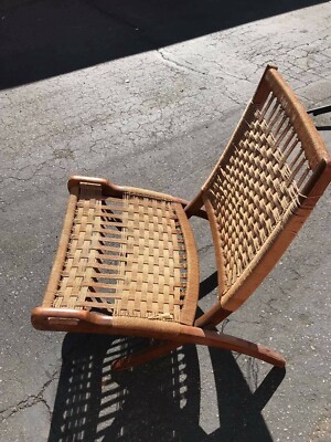 HANS WEGNER STYLE FOLDING ROPE LOUNGE CHAIR PR MID