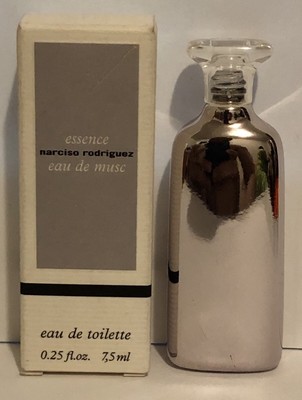 essence narciso rodriguez eau de musc