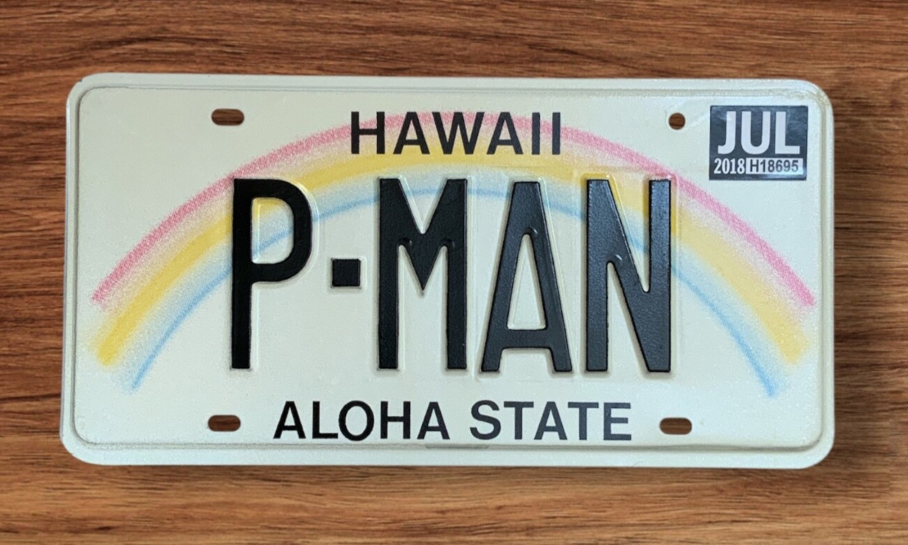 HAWAII GRAPHIC RAINBOW VANITY AUTO LICENSE  PLATE " P MAN " UROLOGIST PEE URINE