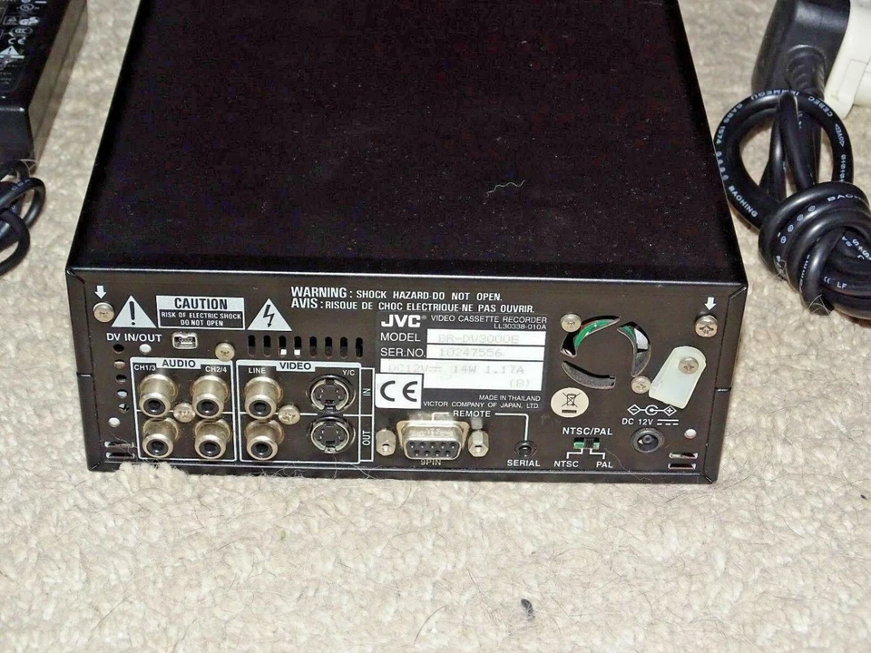 JVC Professional miniDV Recorder BR-DV3000E, voll funktionsfähig, 2J. Garantie - Bild 4 von 4