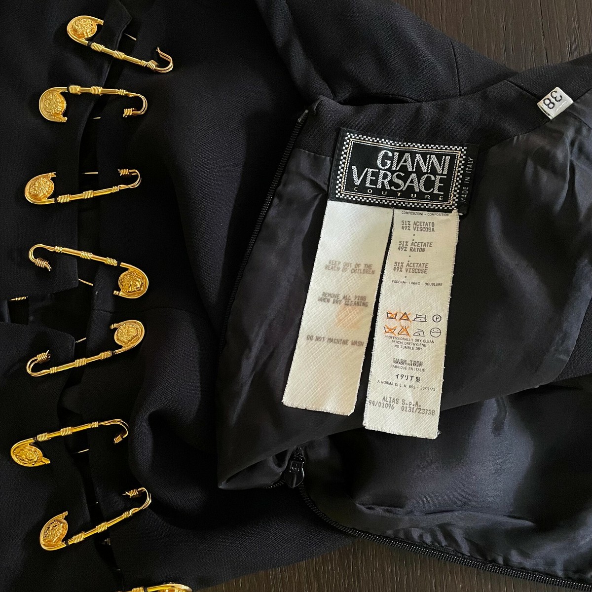 iconic GIANNI VERSACE Safety Pin mini dress size IT 38 from S/S