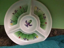 Chip and Dip serving tray Hard Plastic Flower Design 13 X 13