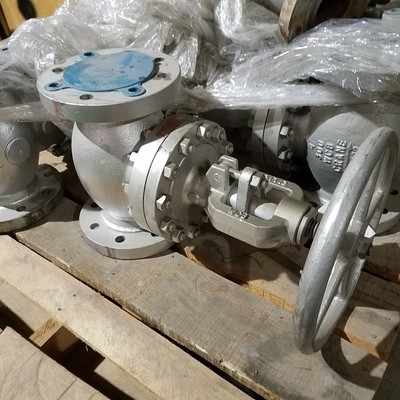 Crane 151 XU 4'' Globe Valve, Class 300, WCB Body, CR13 Disc, HF Seat, CR13 Stem