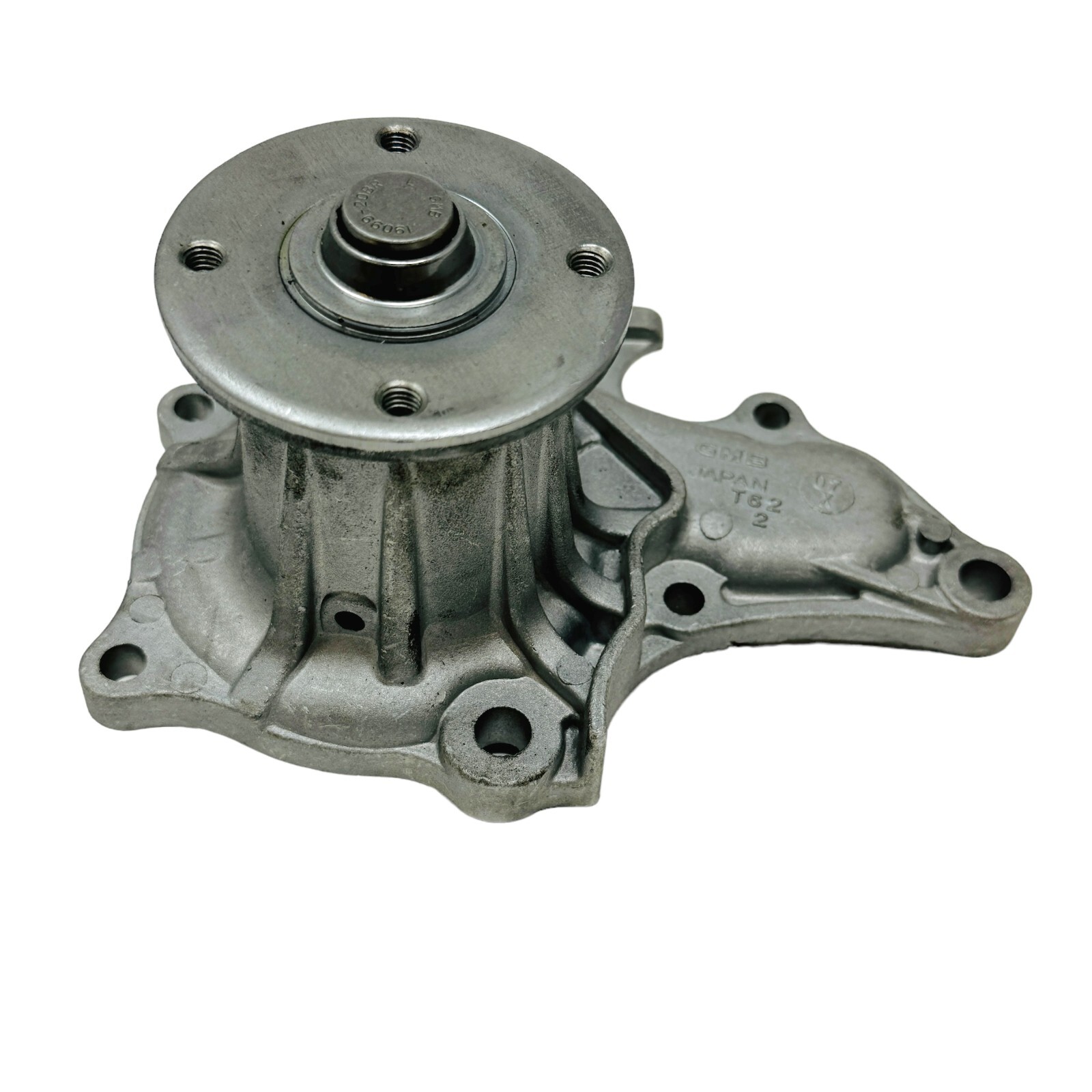GMB 170-1630 Engine Water Pump fits Chevrolet Geo Toyota - Made in Japan