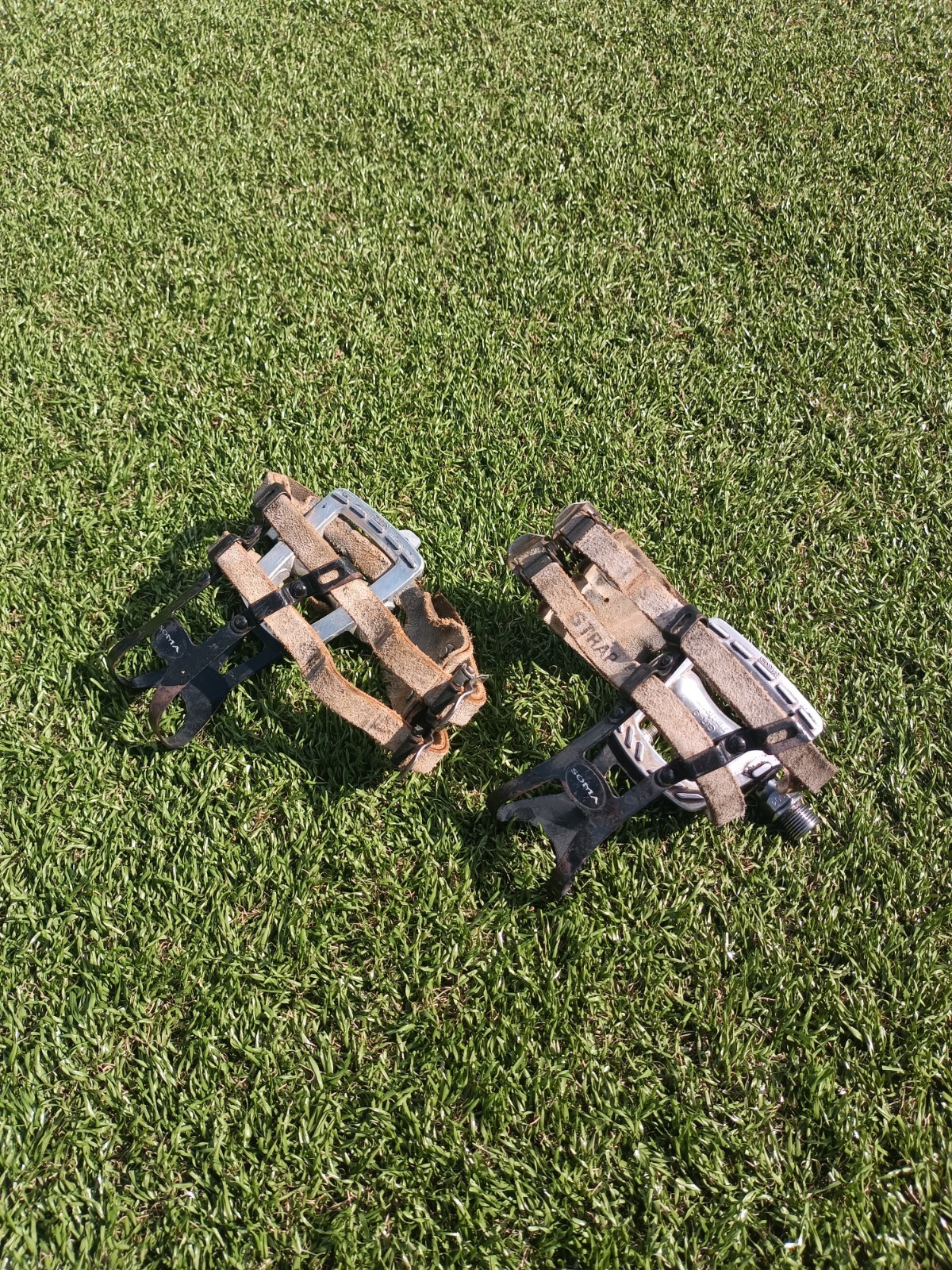 Picture 1 of 4