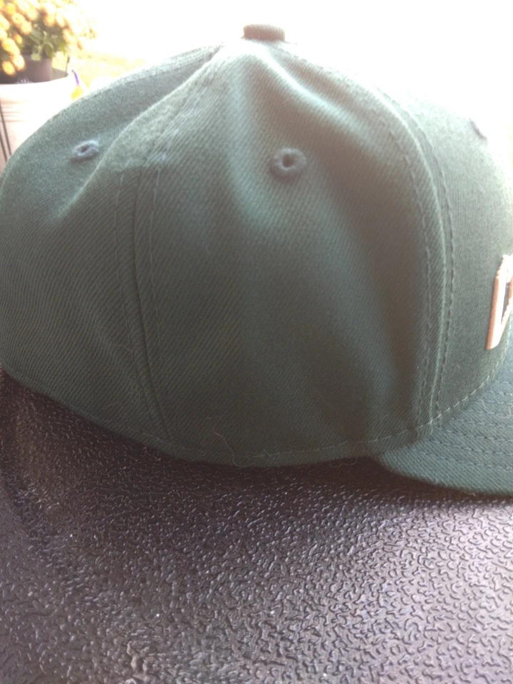 Sombrero Milwaukee Bucks New Era Crema Ciudad, Bajo Perfil  Foto 4 de 4