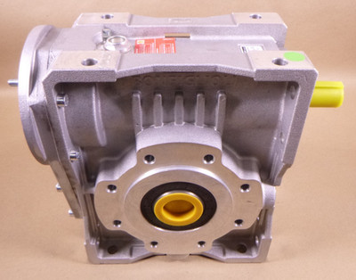 Bonfiglioli W 110 U 46 P100 B14 B7 Worm Gear Gearbox 2G320124L7024 1.00NR