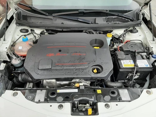 Collections 0445010305 Pompe Injection Diesel pour ALFA ROMEO GIULIETTA (191) * 2011 2340113