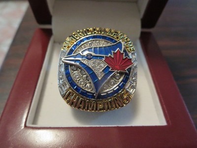 TORONTO BLUE JAYS 2025 A.L. CHAMPIONS RING, V. GUERRERO.   AMAZING HIGH QUALITY