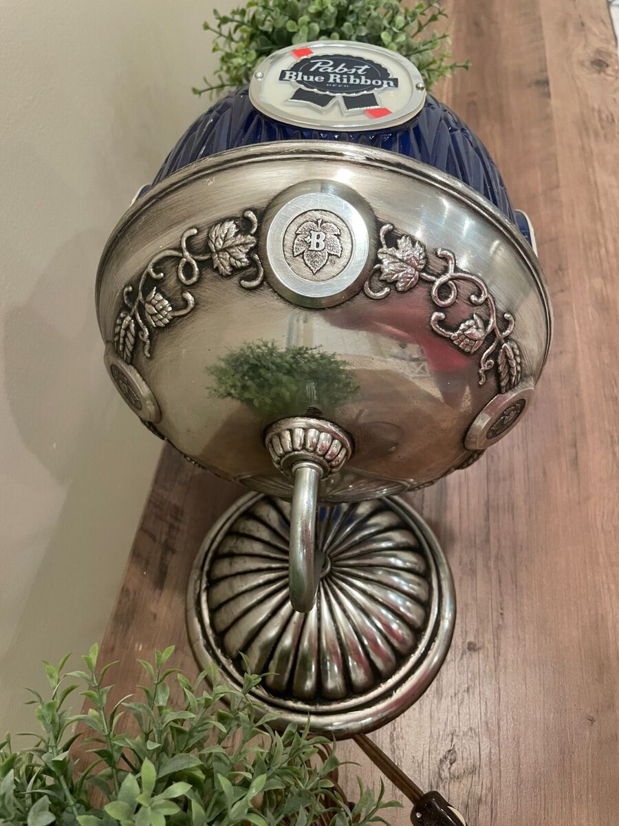 Vintage Pabst Blue Ribbon PBR Beer Pub Light/Wall Sconce Vintage Pabst Blue Ribbon PBR Beer Pub Light/Wall Sconce