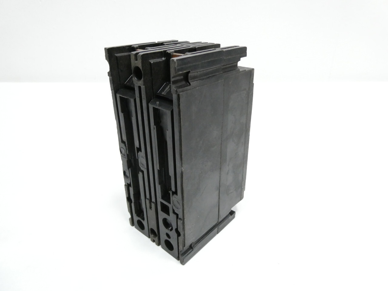 Fpe NE224015 Molded Case Circuit Breaker 2p 15a Amp 240v-ac