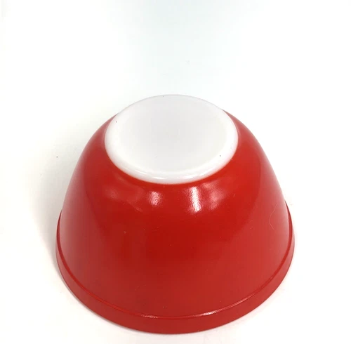 Pyrex 401 Small Red Mixing Bowl 1 1/2 Qt
