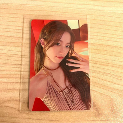 KAZUHA LE SSERAFIM HOT JAPAN Tower Records Lucky Draw Official