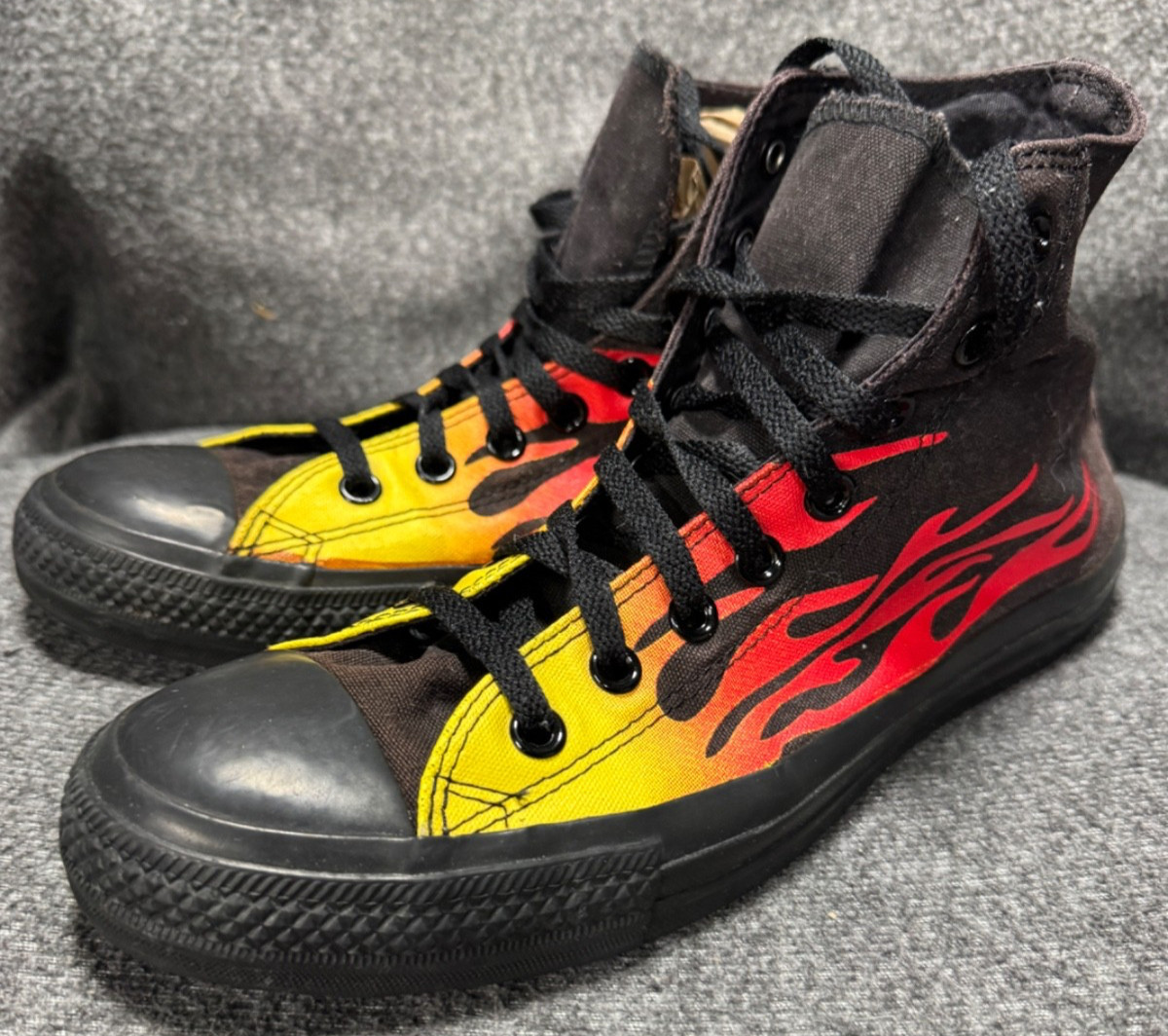 Vintage Converse High Tops Men 9 Black Red Yellow Flames thumbnail 3