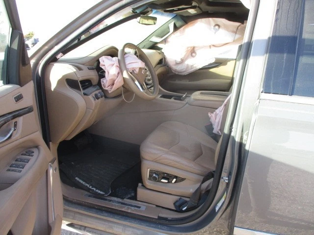 Used Differential Carrier Assembly fits: 2018 Cadillac Escalade esv Front Axle 3 Foto 2 de 4