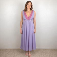 Vintage Vanity Fair lavender mauve deep V neck back Maxi nightgown XL