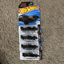Hot Wheels 2026 Case B McLaren Formula One Team F1 #20 lot of 4 