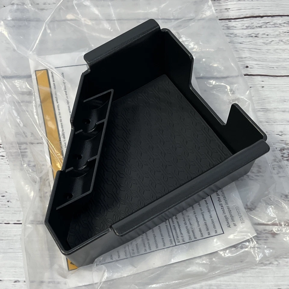 VW Genuine Console Organizing Console Tray 17A-061-106 1999+ Volkswagen Jetta — 第 4/4 张图片