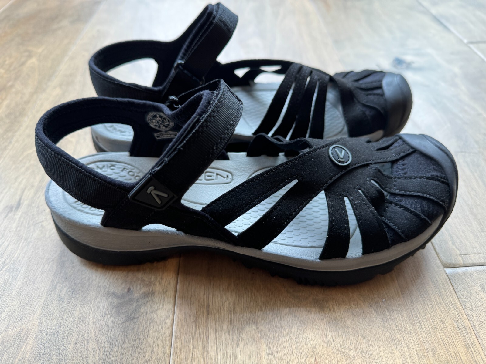 Scarpe sandali Keen Rose Slingback nero grigio neutro 1008783 donna taglia 8 nuove senza scatola