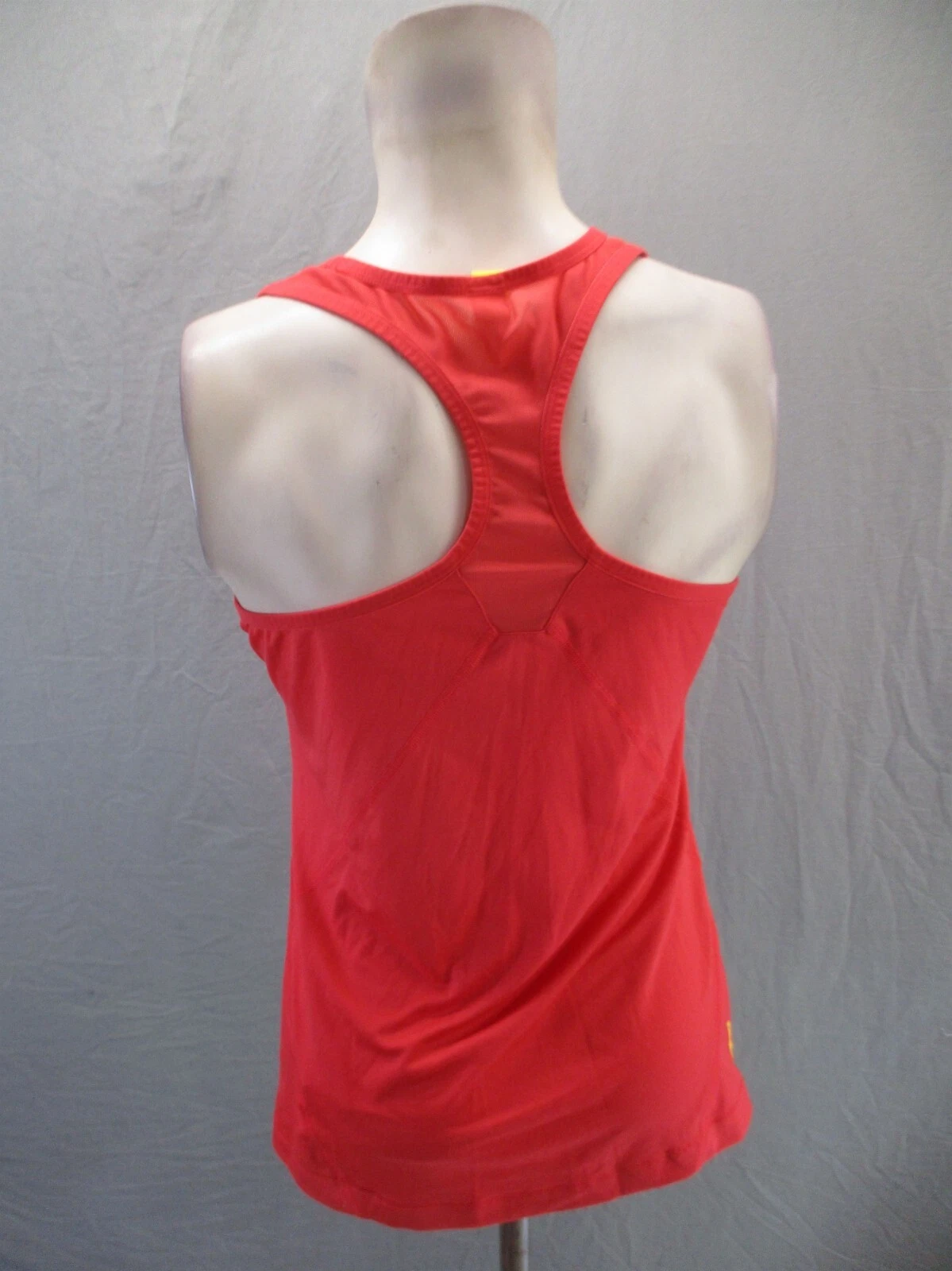lole round neck fitted athletic racer back slim tank-top