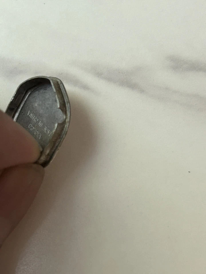 Estuche trasero de repuesto Gucci - Vendedor de EE. UU. Foto 3 de 3