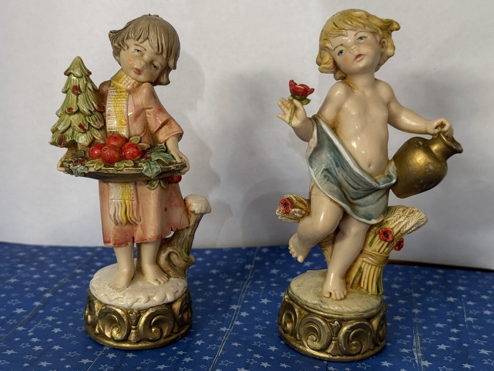 2 Made In Italy Plastic Figurines 1990